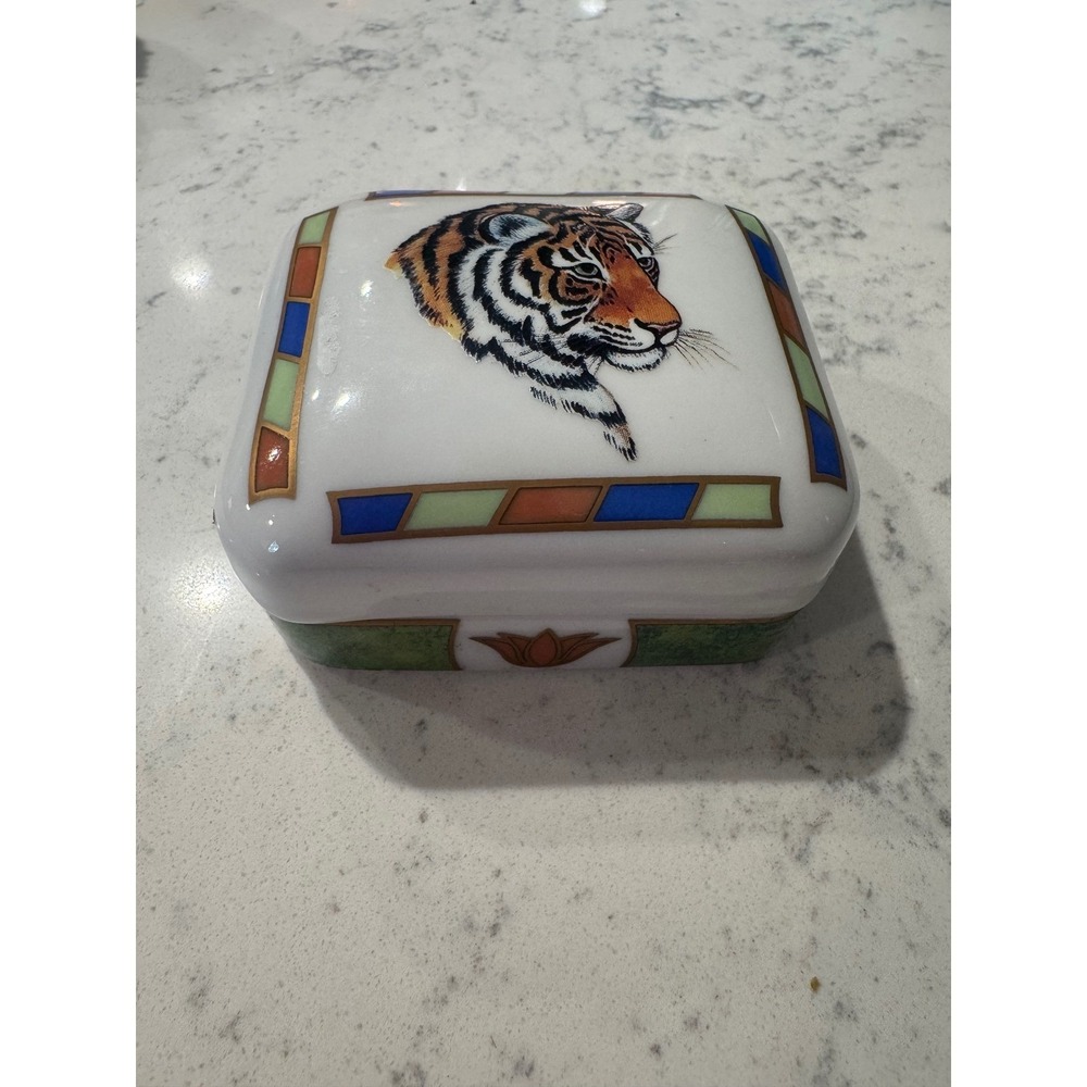 Lynn Chase Tiger Raj Porcelain Trinket Box 1994 Bengal Tiger Jewelry Box Vintage